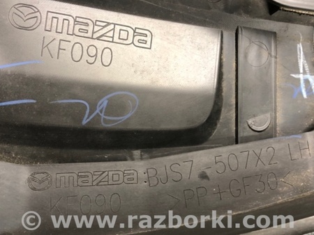 ФОТО Пластик под лобовое стекло (Жабо) для Mazda 3 BM (2013-...) (III) Киев
