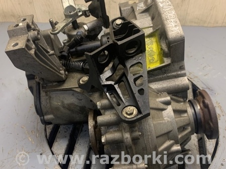 ФОТО МКПП (механическая коробка) для Volkswagen Jetta USA (10-17) Киев