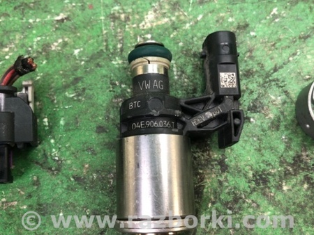 ФОТО Форсунка топливная для Volkswagen Jetta USA (10-17) Киев
