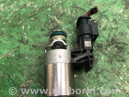 ФОТО Форсунка топливная для Volkswagen Jetta USA (10-17) Киев