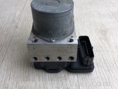 ФОТО Блок ABS для Toyota RAV-4 (15-18) Киев