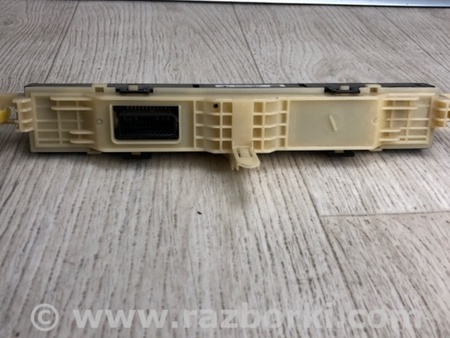 ФОТО Монитор для Toyota RAV-4 (15-18) Киев