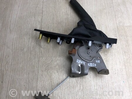 ФОТО Рычаг ручного тормоза для Toyota RAV-4 (15-18) Киев