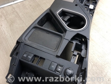 ФОТО Консоль центральная для Toyota RAV-4 (15-18) Киев