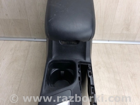ФОТО Консоль центральная для Toyota RAV-4 (15-18) Киев