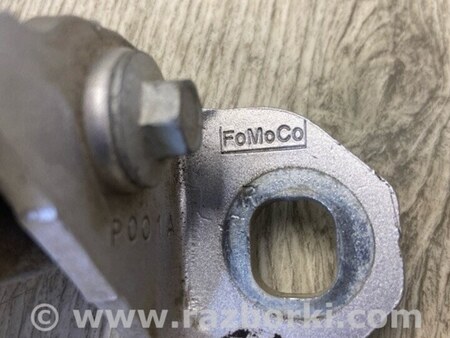 ФОТО Петля двери нижняя для Ford Escape 3 (01.2012-12.2018) Киев