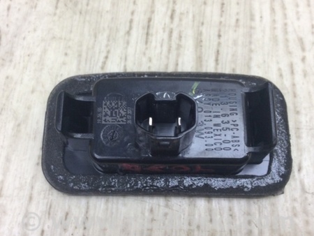 ФОТО Подсветка номера для Toyota Camry 70 XV70 (01.2017-...)  Киев