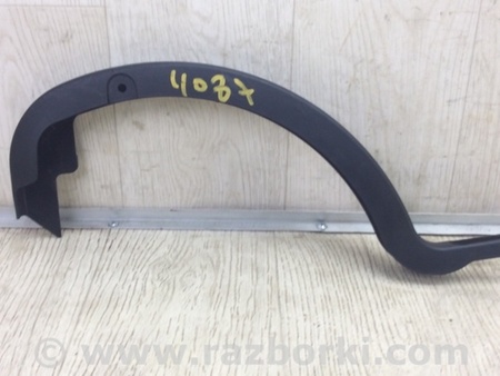 ФОТО Накладка петли крышки багажника для Toyota Camry 70 XV70 (01.2017-...)  Киев