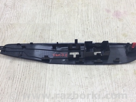 ФОТО Накладка кнопок стеклоподъемника для Toyota Camry 70 XV70 (01.2017-...)  Киев