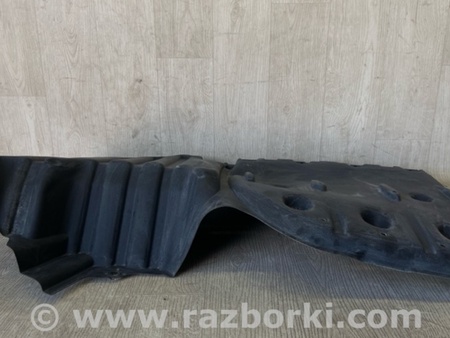 ФОТО Защита заднего бампера для Toyota Camry 70 XV70 (01.2017-...)  Киев