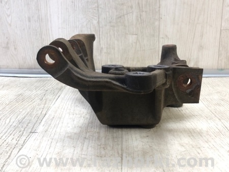 ФОТО Цапфа для Ford Escape 3 (01.2012-12.2018) Киев