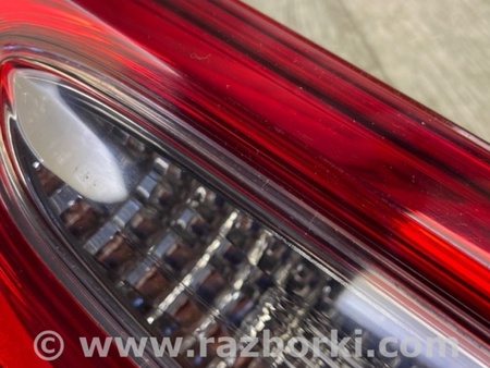 ФОТО Фонарь задний внутренний для Toyota Camry 70 XV70 (01.2017-...)  Киев