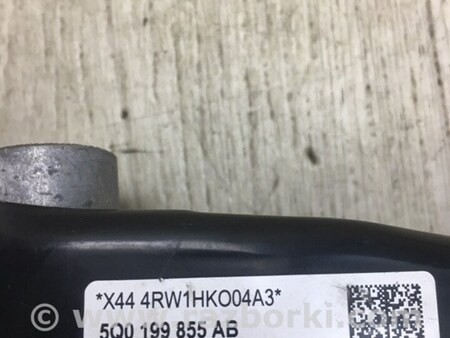 ФОТО Кронштейн крепления двигателя для Volkswagen Jetta USA (2018-) Киев