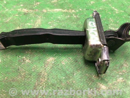 ФОТО Ограничитель двери для KIA Forte YD (2012-) Киев