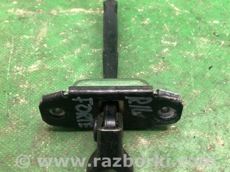 ФОТО Ограничитель двери для KIA Forte YD (2012-) Киев