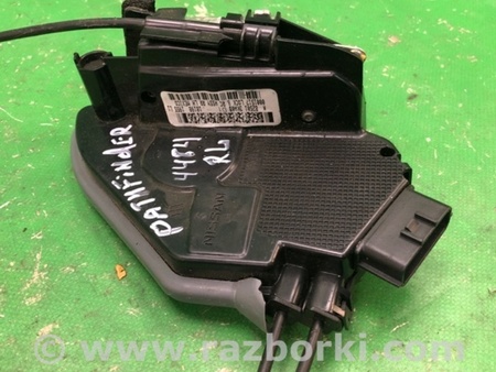 ФОТО Замок двери для Nissan Pathfinder R52 Киев