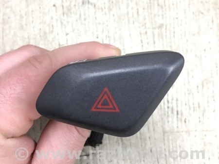 ФОТО Кнопка аварийки для Nissan Pathfinder R52 Киев