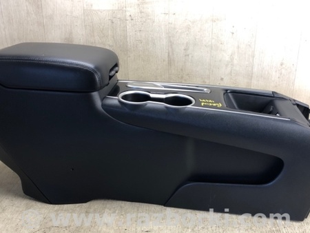 ФОТО Консоль центральная для Nissan Pathfinder R52 Киев