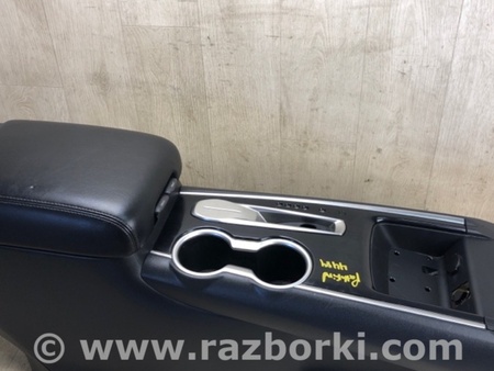 ФОТО Консоль центральная для Nissan Pathfinder R52 Киев