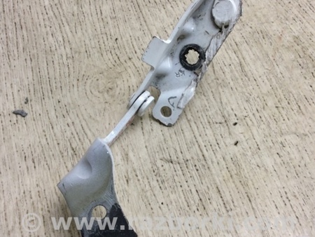 ФОТО Петля крышки багажника для Nissan Pathfinder R52 Киев