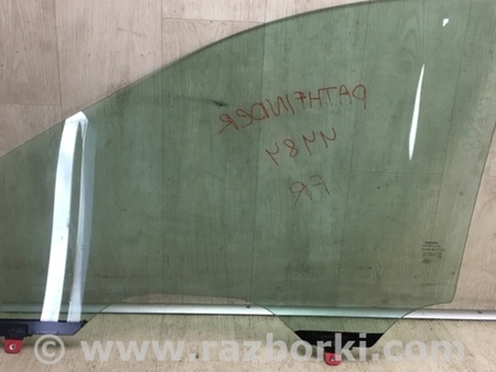 ФОТО Стекло двери для Nissan Pathfinder R52 Киев