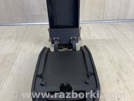 ФОТО Подлокотник для Ford Escape 3 (01.2012-12.2018) Киев