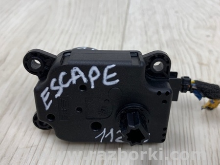 ФОТО Моторчик заслонки печки для Ford Escape 3 (01.2012-12.2018) Киев