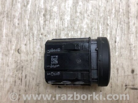 ФОТО Кнопка открывания багажника внутренняя для Chevrolet Cruze J400 (2016-2024) Киев