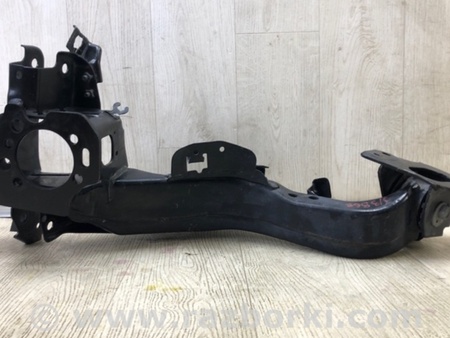 ФОТО Рычаг задний продольный для Nissan Qashqai/Roque Sport (2014-) Киев