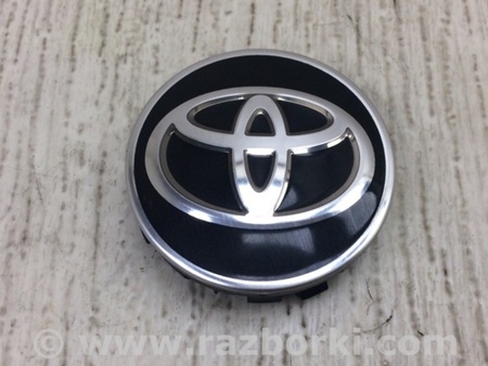 ФОТО Заглушка колесного диска для Toyota Camry 70 XV70 (01.2017-...)  Киев