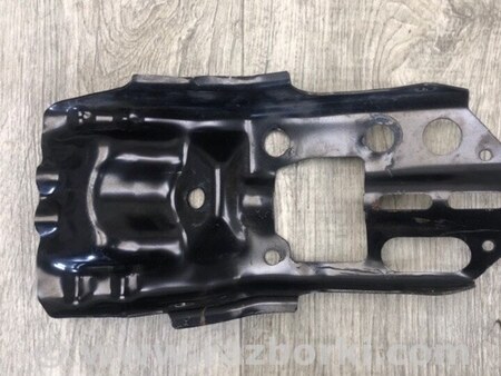 ФОТО Усилитель переднего бампера для Toyota Camry 70 XV70 (01.2017-...)  Киев