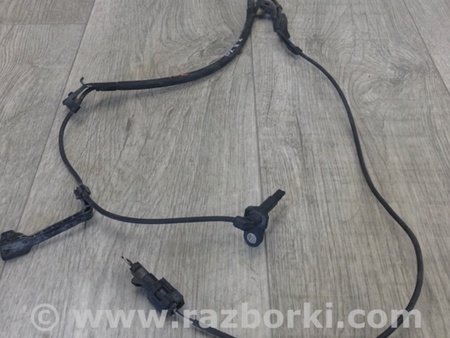 ФОТО Датчик ABS для Toyota Camry 70 XV70 (01.2017-...)  Киев
