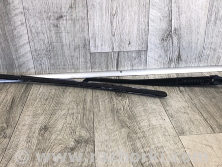 ФОТО Поводок дворника для Toyota Camry 70 XV70 (01.2017-...)  Киев