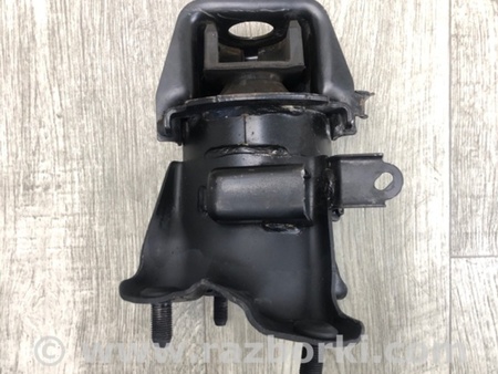 ФОТО Подушка для Toyota Camry 70 XV70 (01.2017-...)  Киев