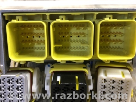 ФОТО Блок управления AIRBAG для Toyota Camry 70 XV70 (01.2017-...)  Киев