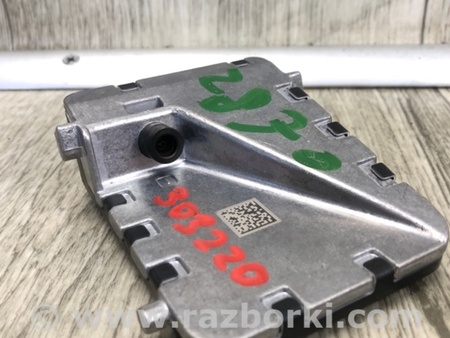 ФОТО Камера переднего вида для Toyota Camry 70 XV70 (01.2017-...)  Киев