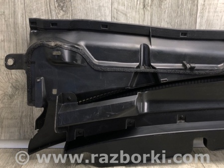 ФОТО Пластик под лобовое стекло (Жабо) для Toyota Camry 70 XV70 (01.2017-...)  Киев