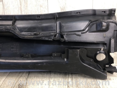 ФОТО Пластик под лобовое стекло (Жабо) для Toyota Camry 70 XV70 (01.2017-...)  Киев