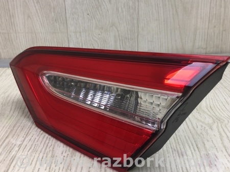 ФОТО Фонарь задний внутренний для Toyota Camry 70 XV70 (01.2017-...)  Киев