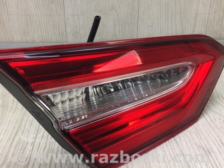 ФОТО Фонарь задний внутренний для Toyota Camry 70 XV70 (01.2017-...)  Киев