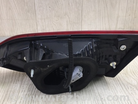 ФОТО Фонарь задний внутренний для Toyota Camry 70 XV70 (01.2017-...)  Киев