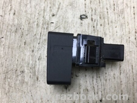 ФОТО Кнопка аварийки для Nissan NV200 USA (2013-) Киев