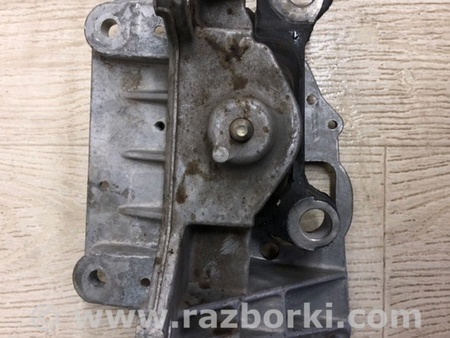 ФОТО Подушка АКПП для Nissan NV200 USA (2013-) Киев