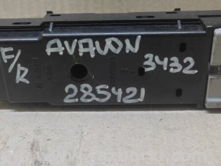 ФОТО Кнопка стеклоподьемника для Toyota Avalon XX20 (08.1999-11.2004) Киев