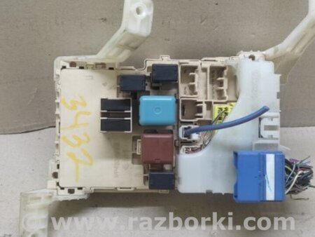 ФОТО Блок предохранителей салон для Toyota Avalon XX20 (08.1999-11.2004) Киев