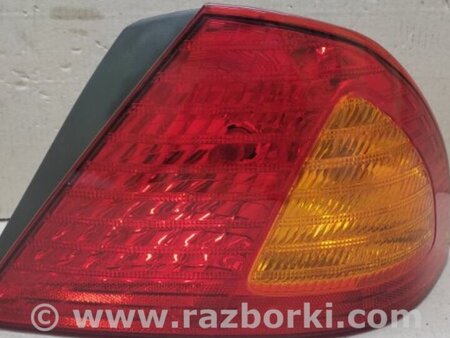ФОТО Фонарь задний наружный для Toyota Avalon XX20 (08.1999-11.2004) Киев