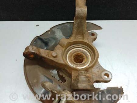 ФОТО Кулак поворотный для Toyota Matrix Киев