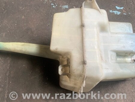 ФОТО Бачок омывателя для Toyota Matrix Киев