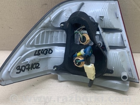 ФОТО Фонарь задний наружный для Lexus LS430 (00-06) Киев