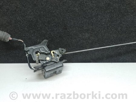 ФОТО Замок крышки багажника для Toyota Matrix Киев